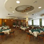 Wine Wellness Amande 4*