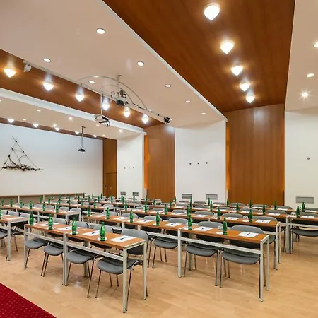 Wine Wellness Amande Hotel Hustopeče