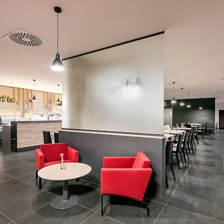 Wine Wellness Amande Hotel Hustopeče