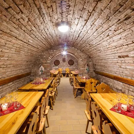 Отель Wine Wellness Amande Густопече
