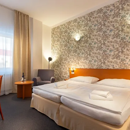 Wine Wellness Amande 4* Густопече