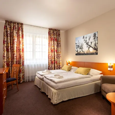 Wine Wellness Amande 4* Густопече