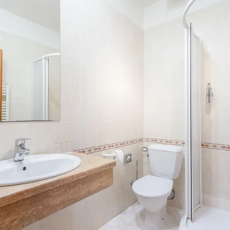 Wine Wellness Amande Отель 4*