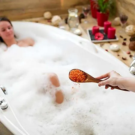 Wine Wellness Amande Hotel