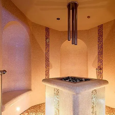 Hotel Wine Wellness Amande 4*