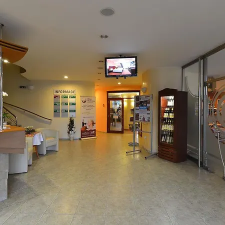 Wine Wellness Amande 4*
