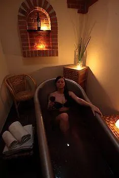 Wine Wellness Amande