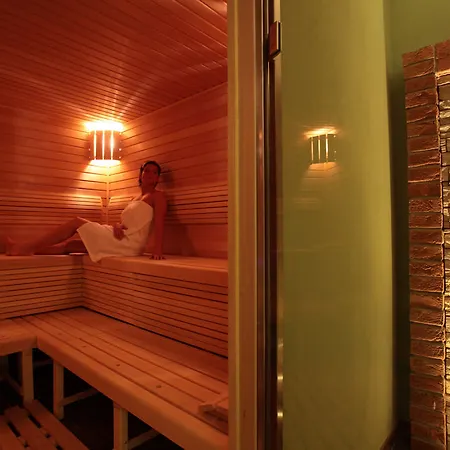 Wine Wellness Amande Hotel