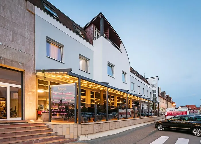 酒店 阿曼达胡斯托佩切葡萄酒健康酒店 Hustopeče